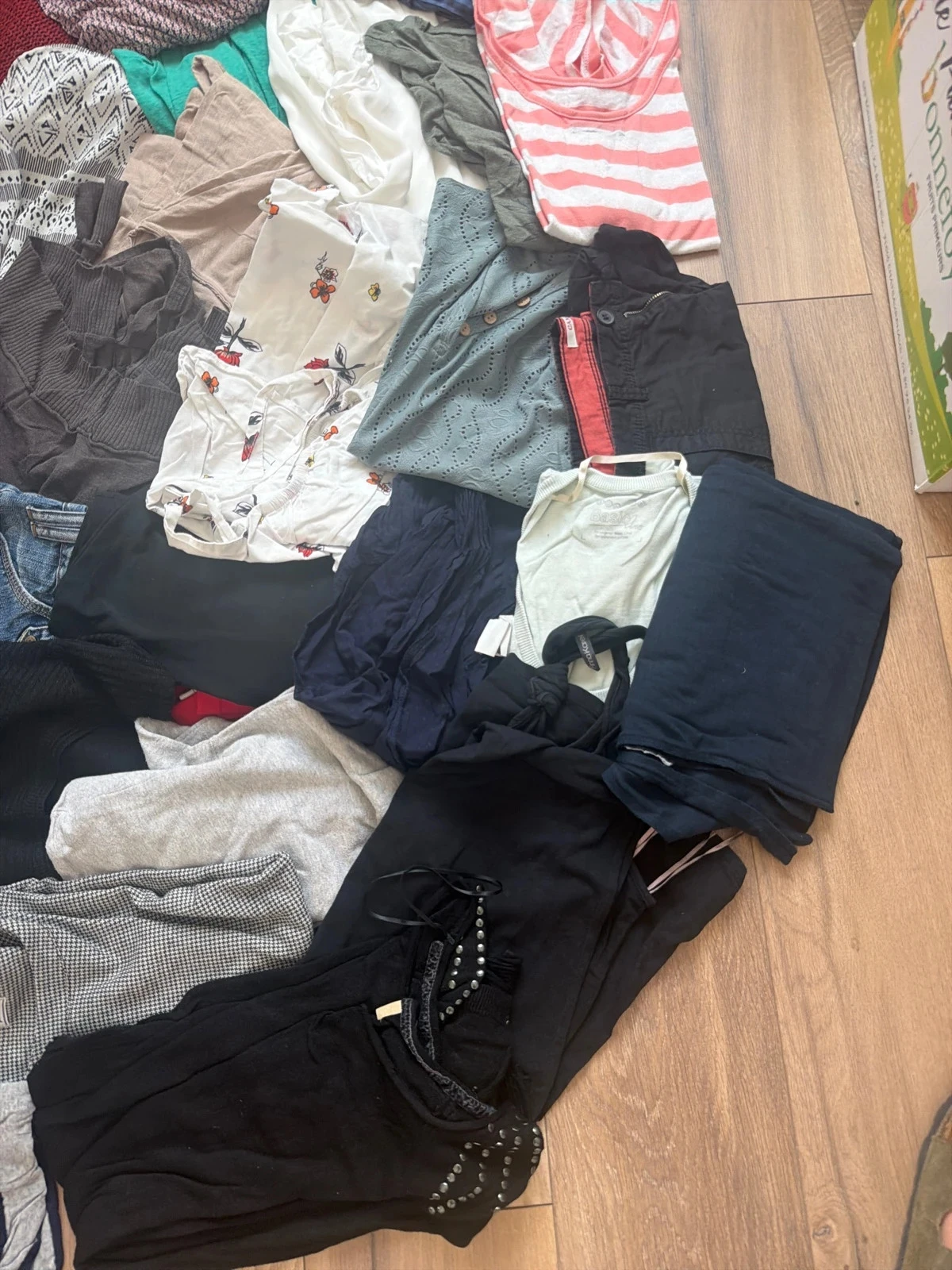 Lot 30 roupas – photo 3